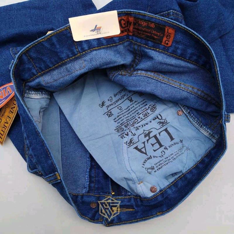 JEANS PRIA LEA CELANA JEANS PRIA LEA STANDAR REGULER