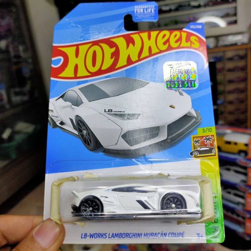 hotwheels lamborghini huracan putih lbwk fs