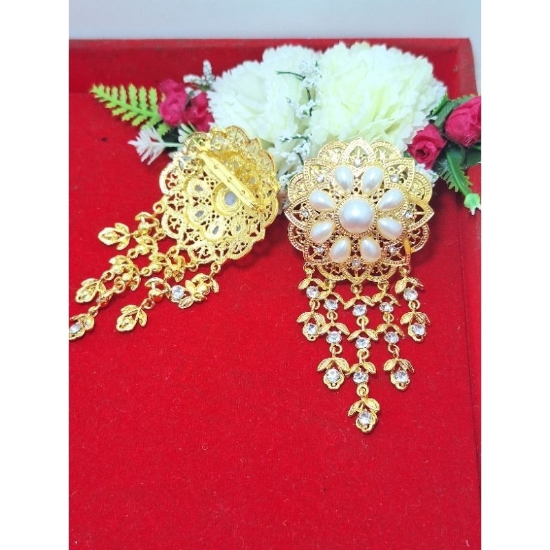 bros baju adat kebaya/ bros baju