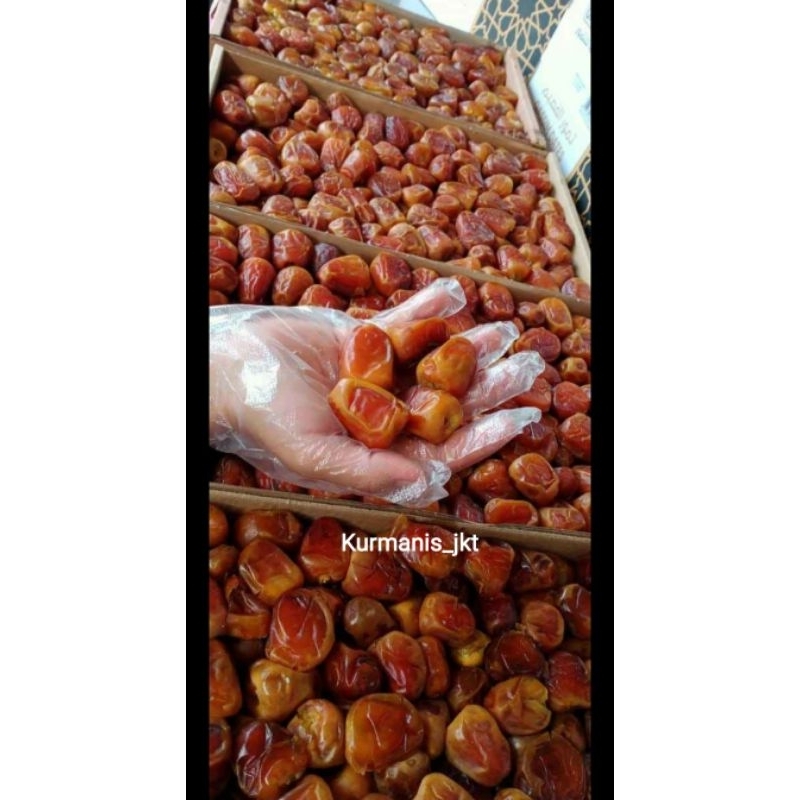 

Kurma Sukari Premium 1kg Kurma Raja Original