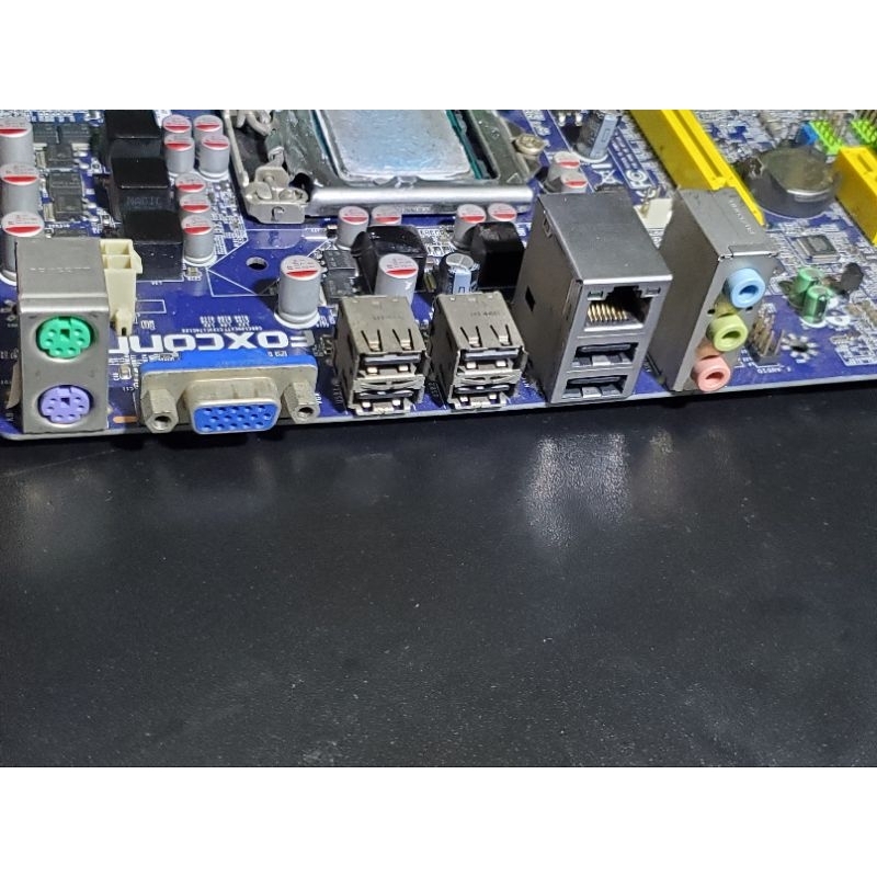 MOTHERBOARD FOXCONN H61 SOCKET LGA1155