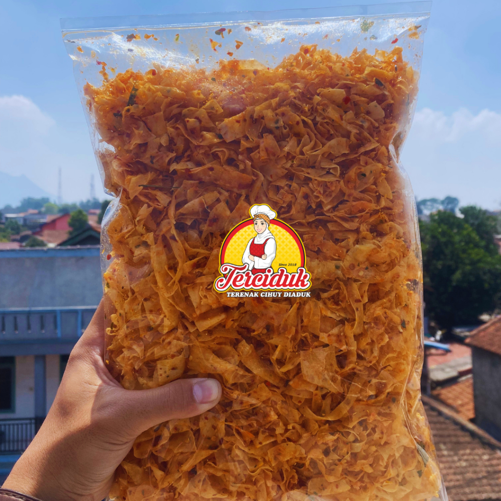 

Nafariz724 Terciduk - Keripik Singkong Kriwil Bumbu Basah Pedas Daun Jeruk Kemasan 1Kg