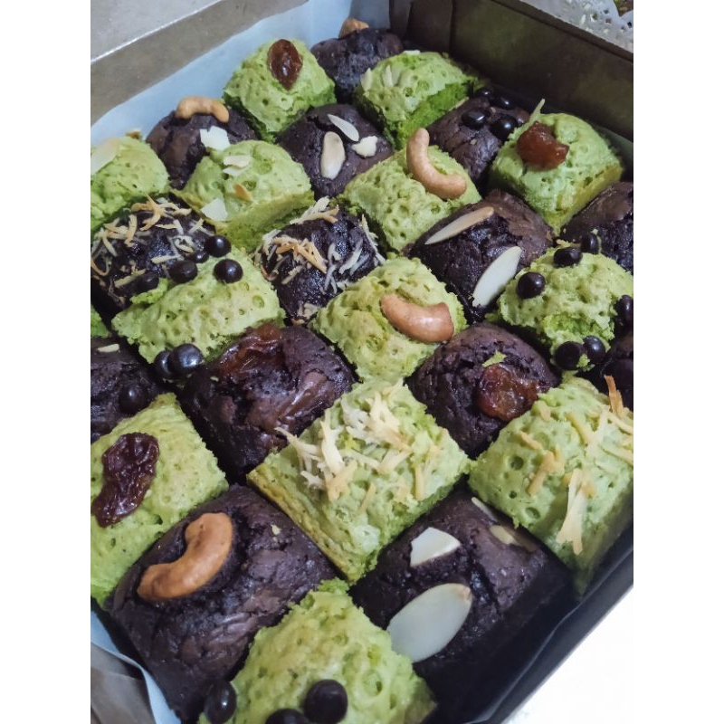 

Brownies coklat mix greentea