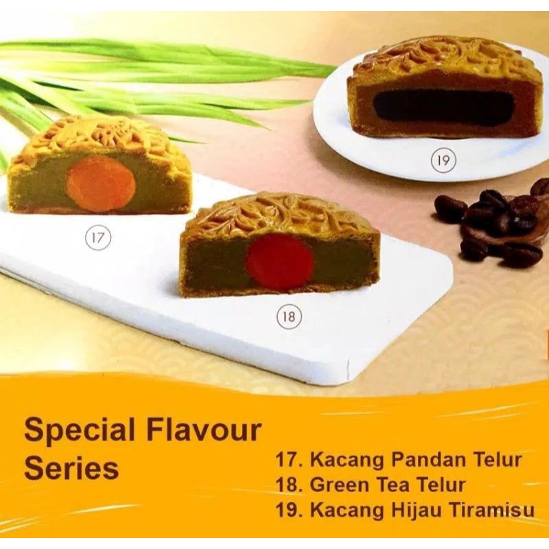 

mooncake TAMIANG kacang pandan telur / Green tea telur / kacang hijau tiramisu