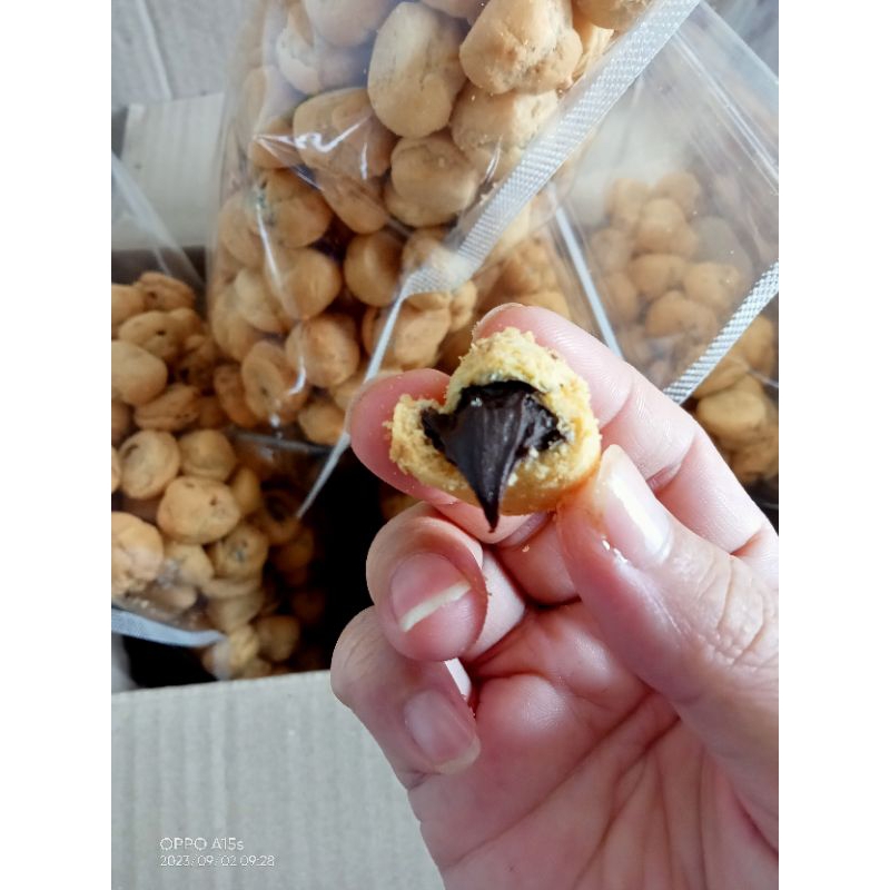 

soes coklat merek sarikaya 2kg