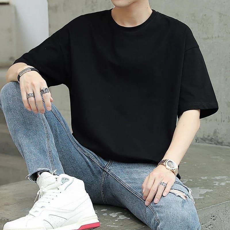 KAOS POLOS UNISEX - UNIQLO (JASTIP)