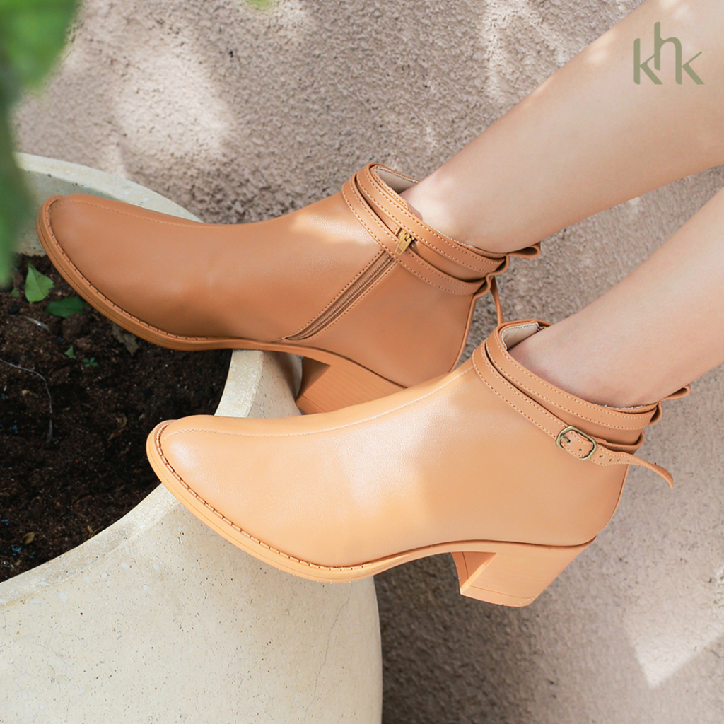 KHK by Khakikakiku Jill Brown Boots Sepatu Wanita