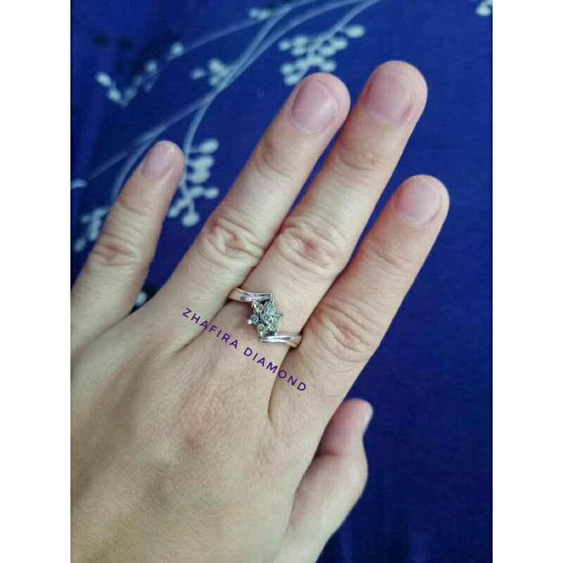 Cincin berlian eropa 0,20 crt. Ring perak 3 gram