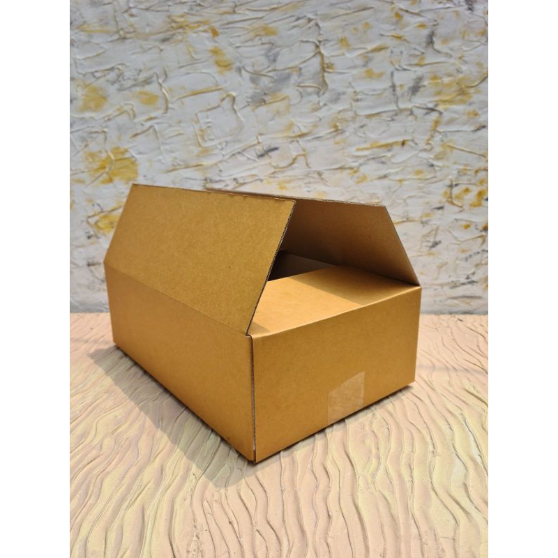 

Box / Kardus Tas, souvenir, dll uk. 30x20x10 model A1