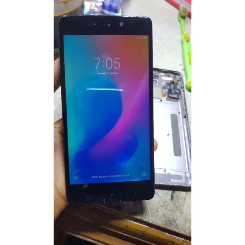Redmi 4Prime 3/32GB Minus(Bahan) Cek Deskripsi