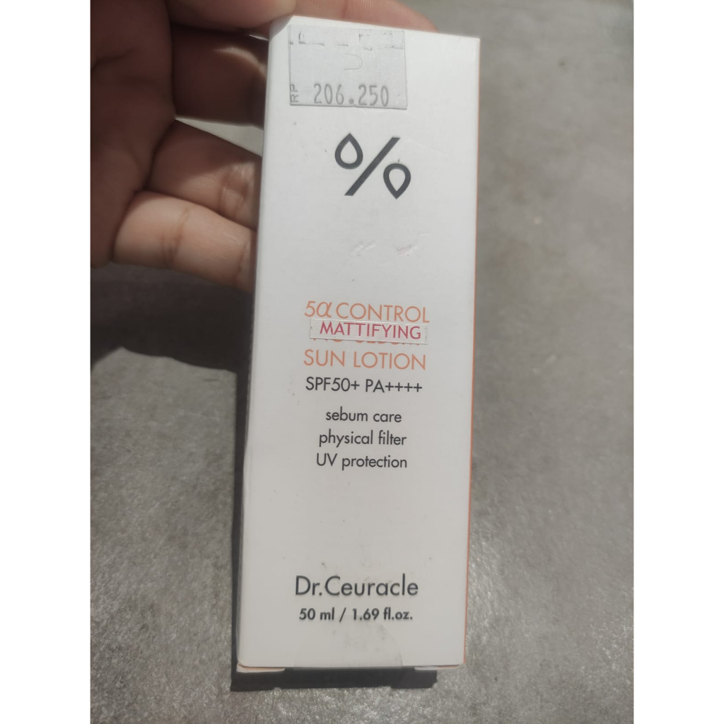 DR. CEURACLE SUN LOTION