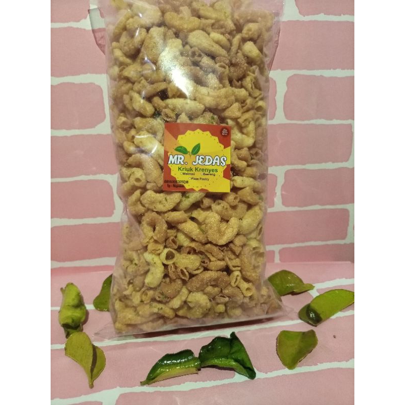 

MAKARONI NGEMBANG ORIGINAL DAUN JERUK 250GR