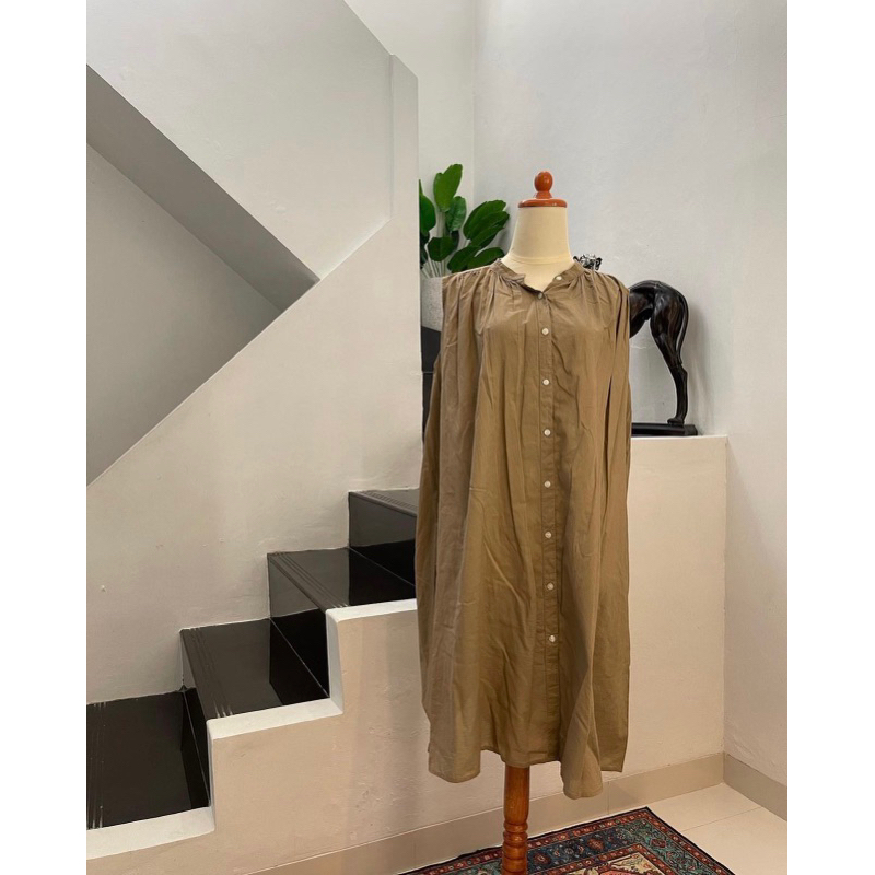 GU dress coklat