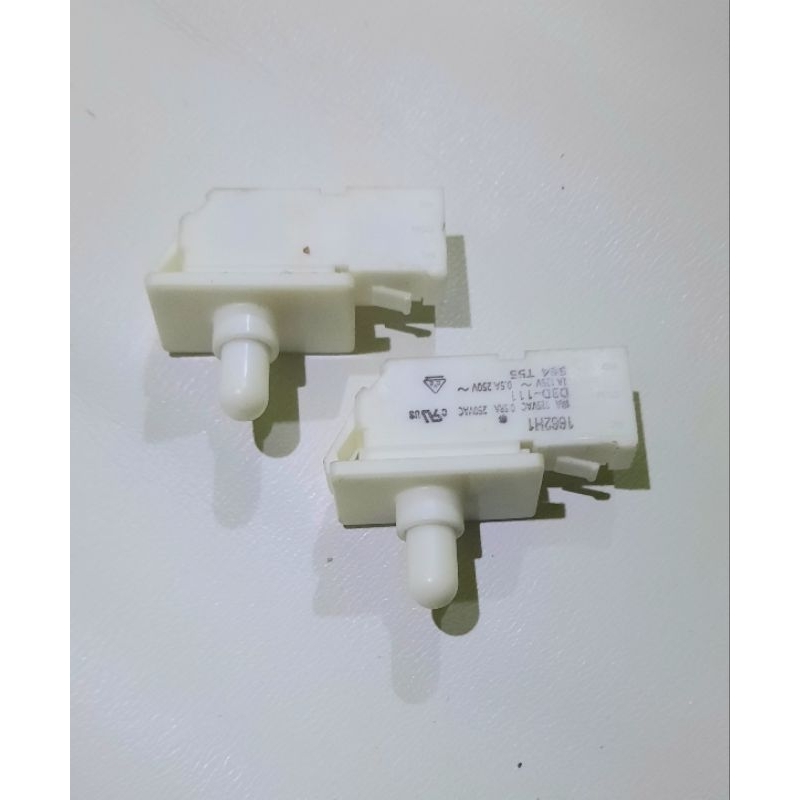 Switch lampu pintu kulkas 3 Socket,Door switch