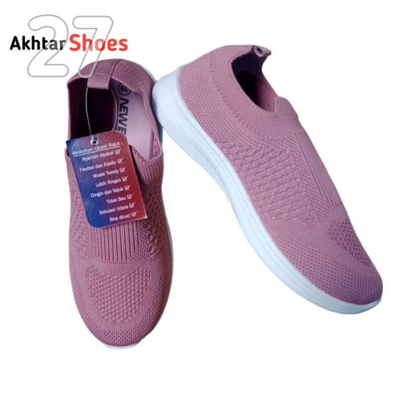 Sepatu slop wanita new era
