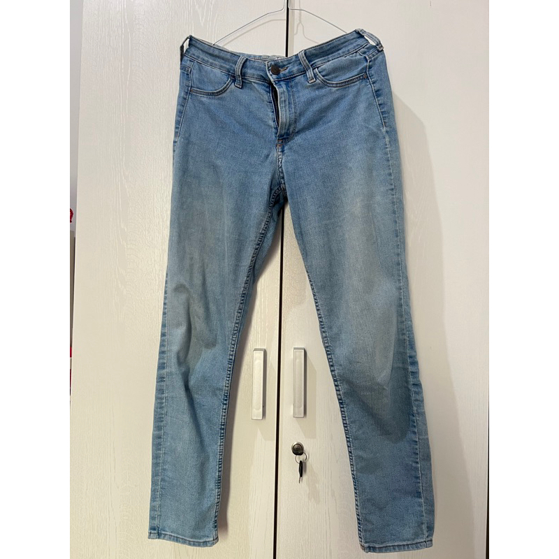 PRELOVED CELANA JEANS HIGHWAIST HNM WANITA ORIGINAL STORE