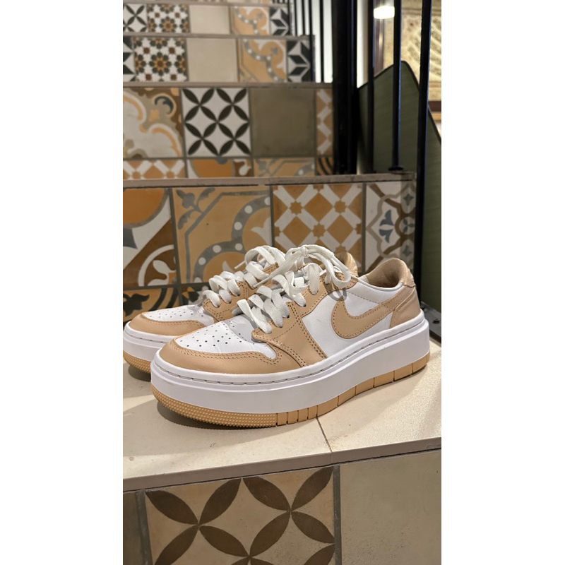 (Preloved) Air Jordan 1 LV8D White Tan