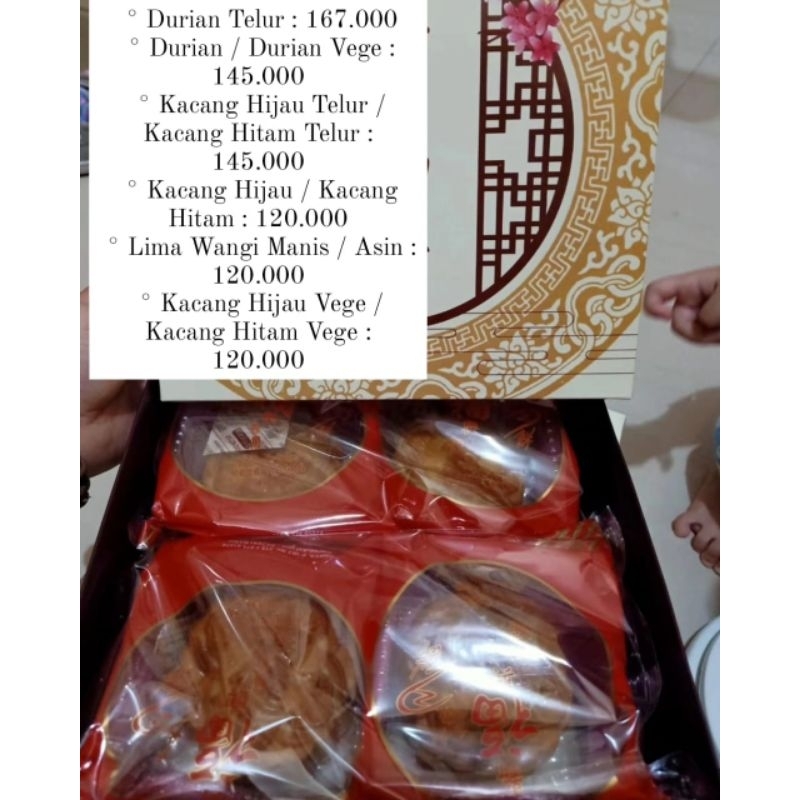 

Mooncake Kue Bulan Rezeki Baru Kotak Kecil