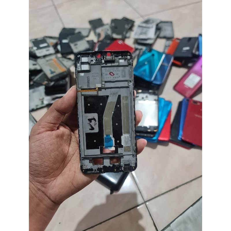 TATAKAN LCD VIVO V9 ORI COPOTAN