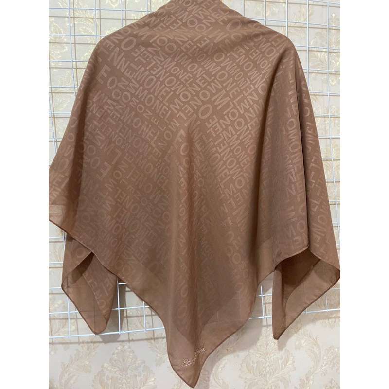 PRELOVED HIJAB MONEL SCOOP AND CONE