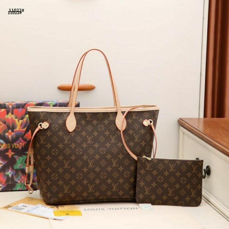 11022 LV TOTEBAG SET WITH BOX