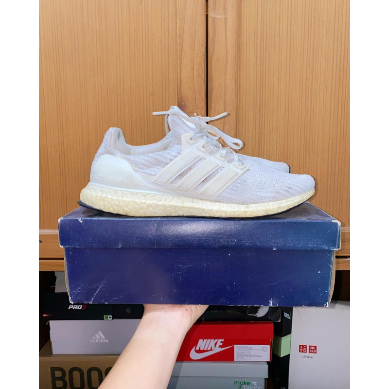 Ultraboost Triple White