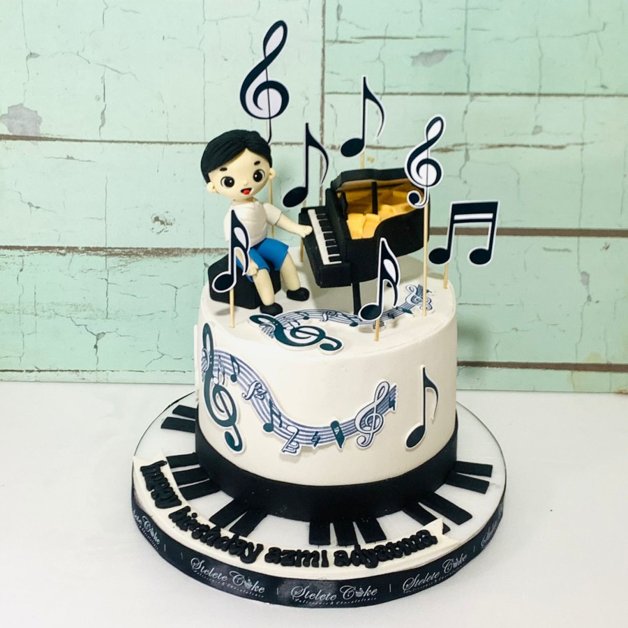 

Kue Ulang Tahun / Birthday Cake / Custom Cake Musik / BACA DESKRIPSI