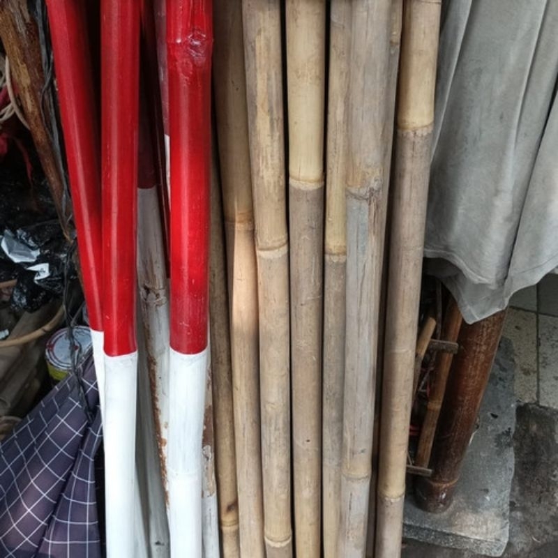 

Tongkat Pramuka Merah Putih Bambu