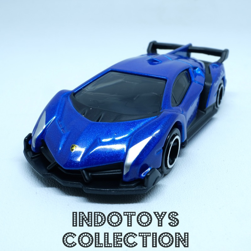 Tomica Event Model ~ Lamborghini Veneno Biru