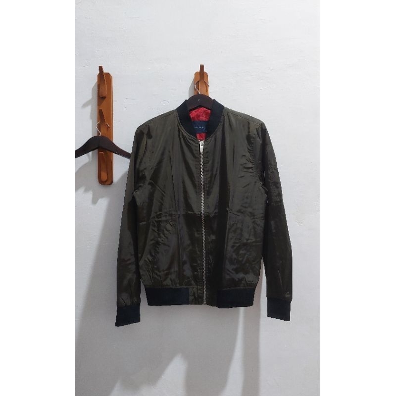 Zaraman outer Bomber olive size M