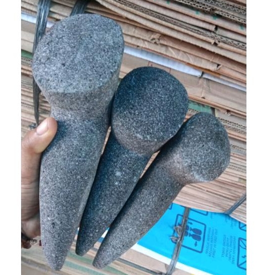 ULEKAN BATU GUNUNG MERAPI (ukuran rumahan)