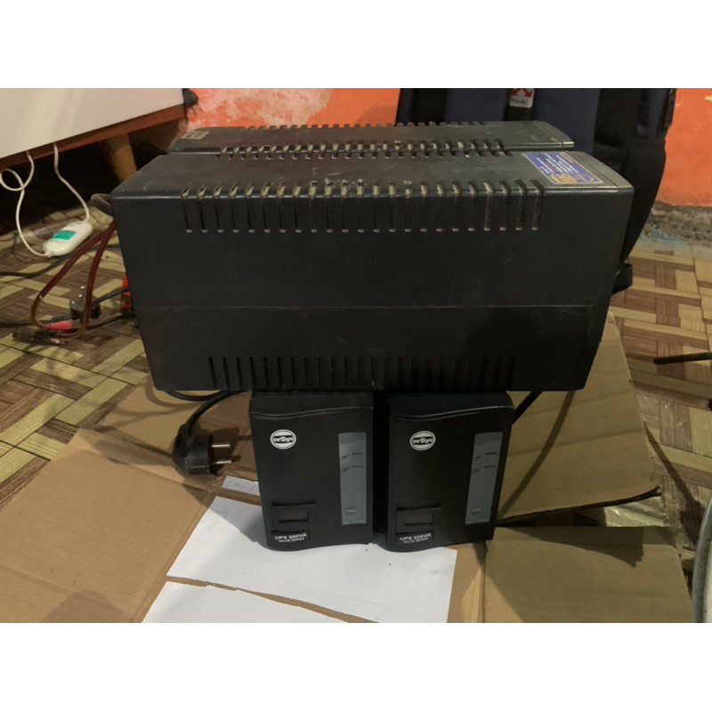 ups dc 12v 300 wat