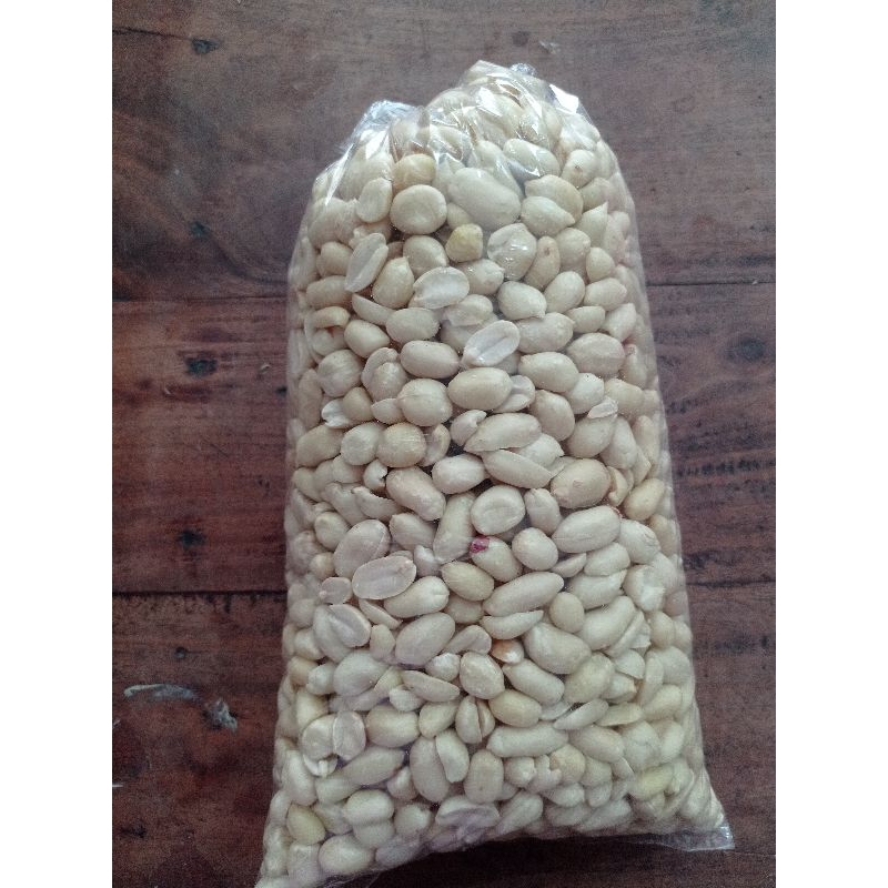 

KACANG kupas 1kg