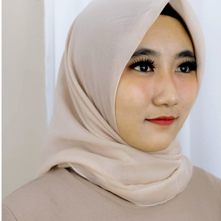 Hijab Segi Empat Paris Original by NaPocut