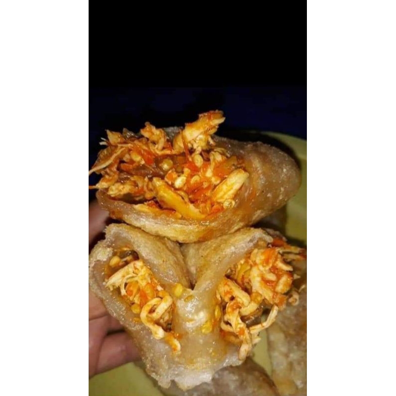 

cireng pedas isi ayam suwir