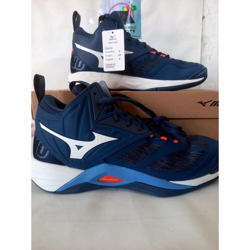 sepatu voly/mizuno original/thunder blade 2/sepatu volly murah/thunder blade 3/wave lighting z6/wlz6