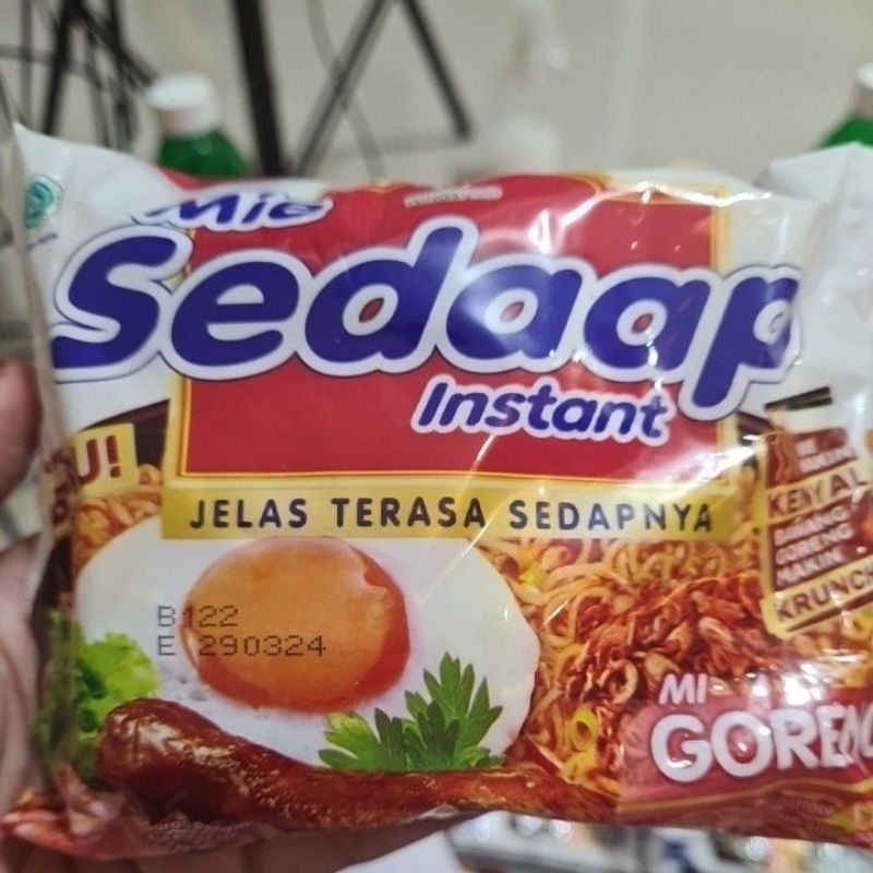 

sedaap mie goreng 6 bungkus