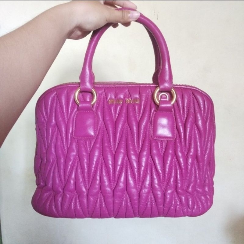 [preloved] tas tenteng miumiu