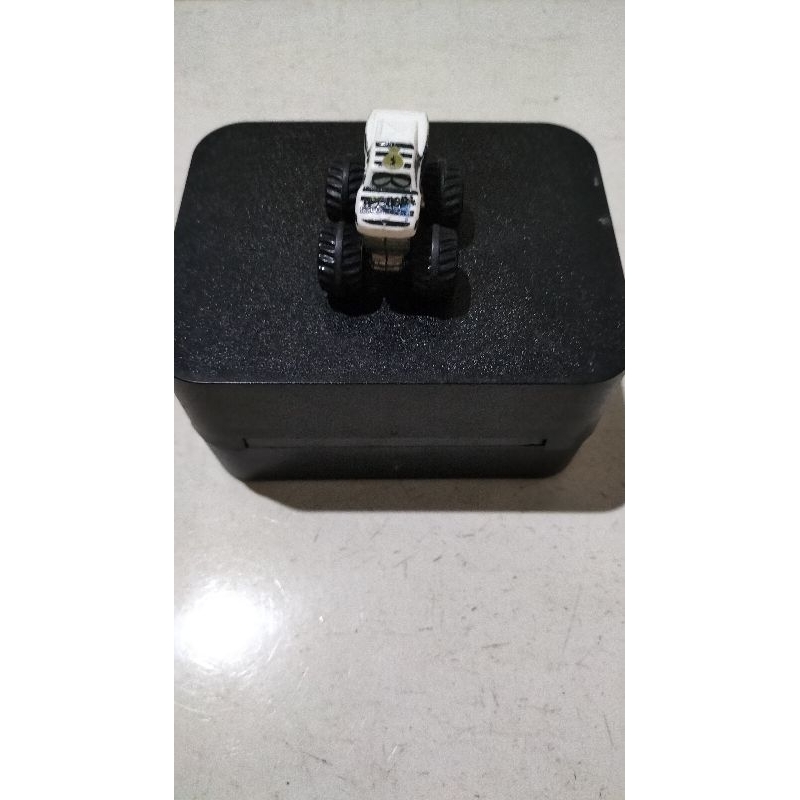 PrelovedMonsterTruckPrelovedHotwhees