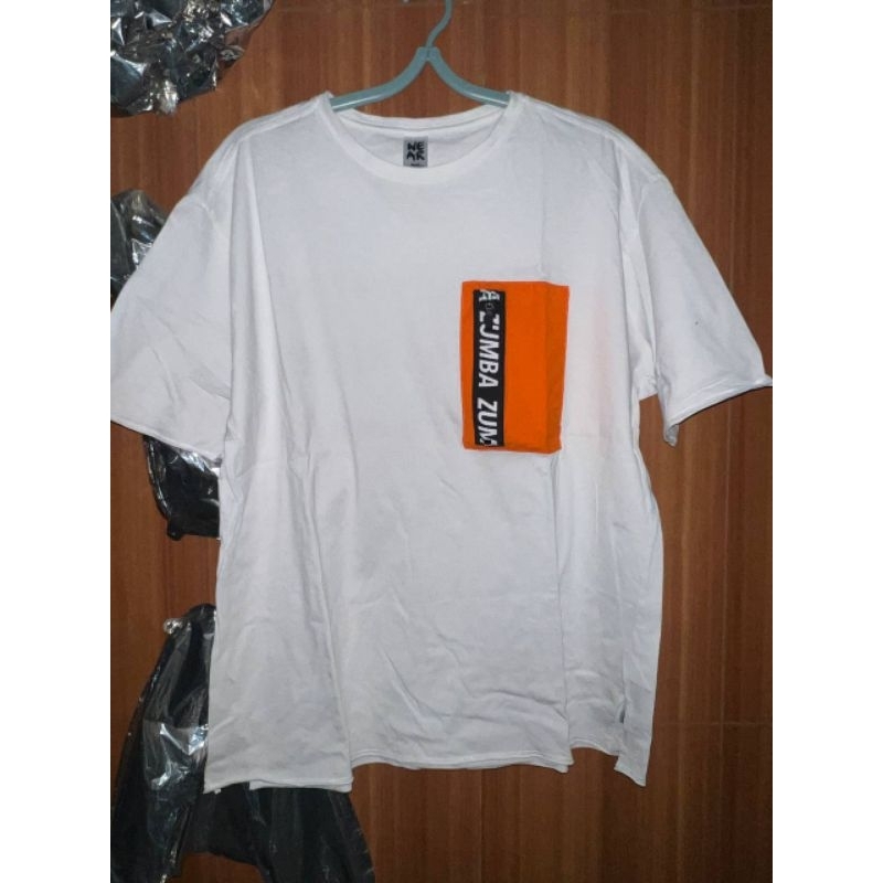 PRELOVED - kaos ZUMBA WEAR ORIGINAL PUTIH