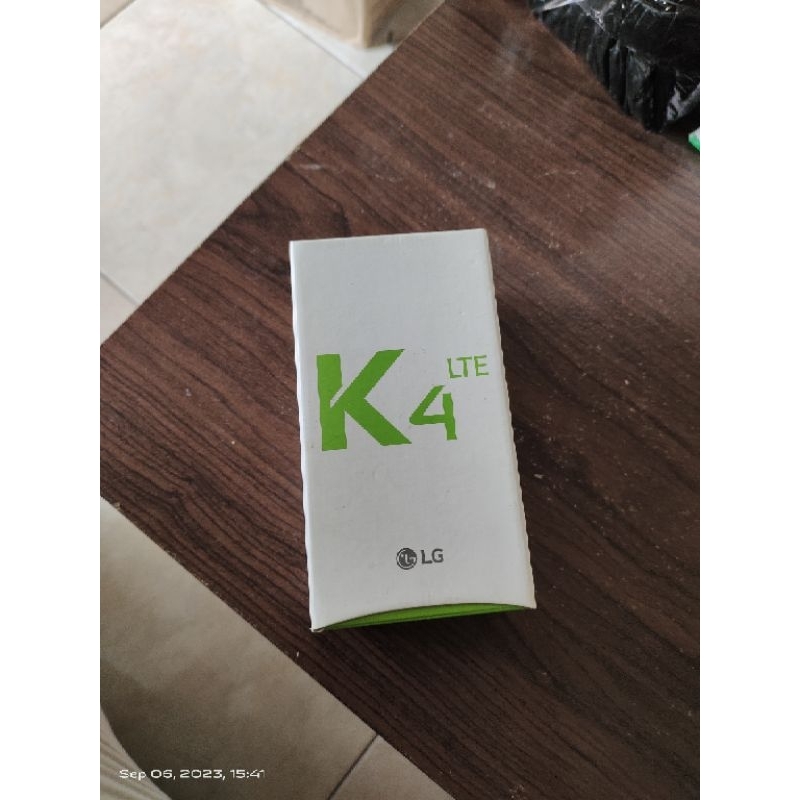 

dus box lg k4 lite lengkap