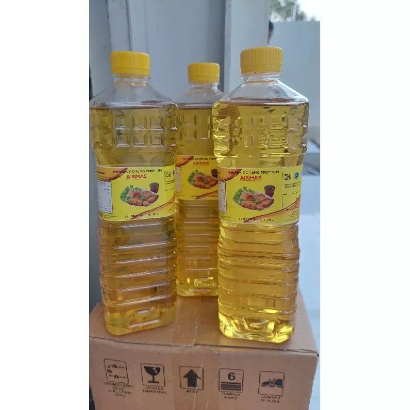 

Minyak goreng 1 liter kemasan botol merek random