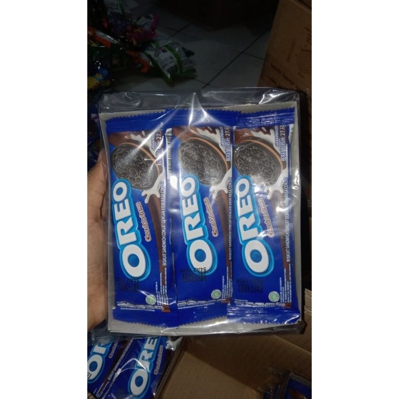 

Oreo ORIGINAL & COKLAT isi 4 x 12 Sachet 38 Gram