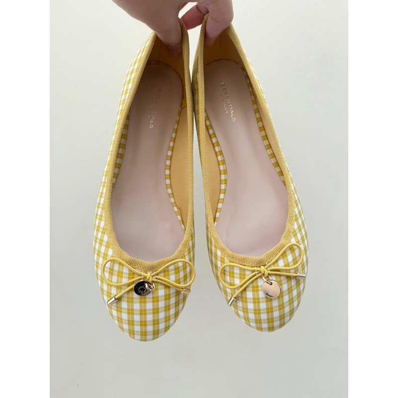 Flat Shoes urban and co chayra kuning