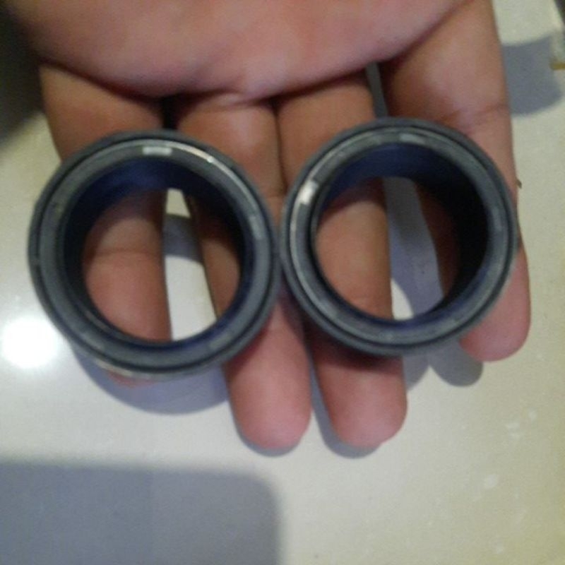 Seal depan Shockbreaker honda sl100 sl125 tl125 xl100s xl125s xl185s