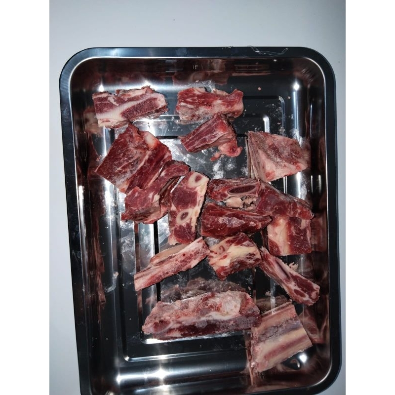 

buntut sapi bonggol 1 kg super frozen