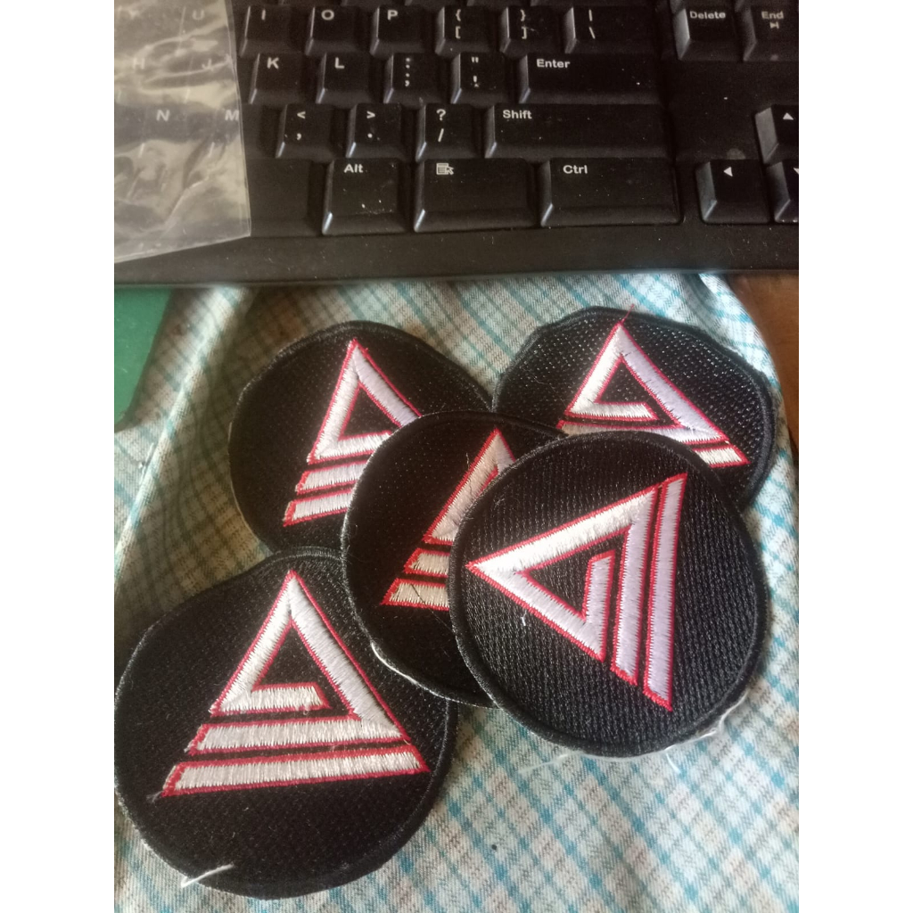 Bordir Logo bulat keren / bordir / badge / emlem