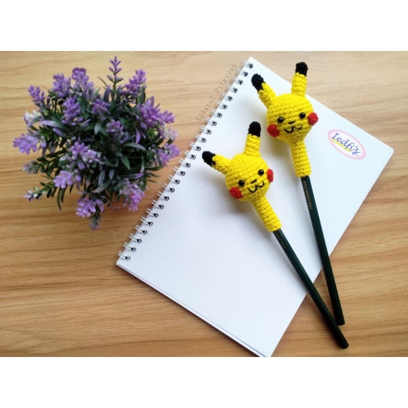 

Pikachu Pencil Topper