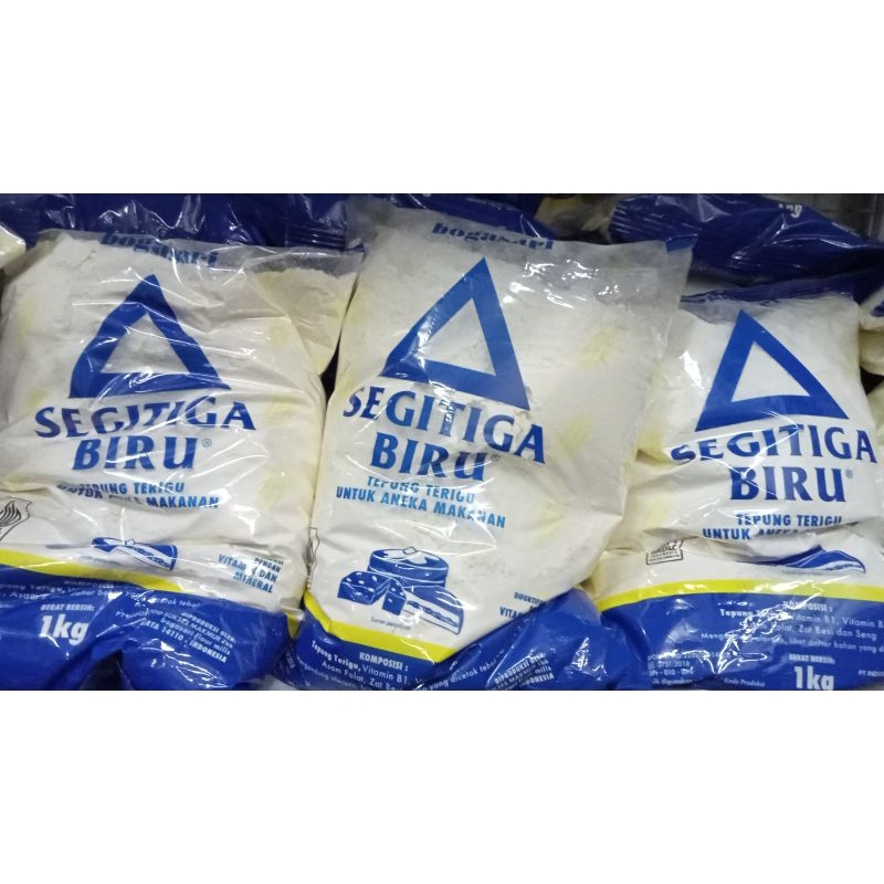 

TERIGU SEGITIGA BIRU 1 KG