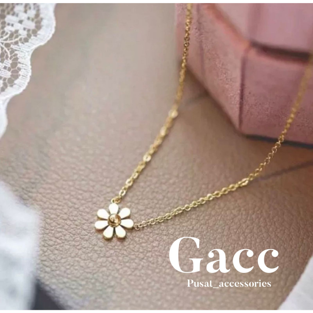 Kalung Titanium Anti Karat Emas Korea Bunga Daisy Perhiasan Wanita
